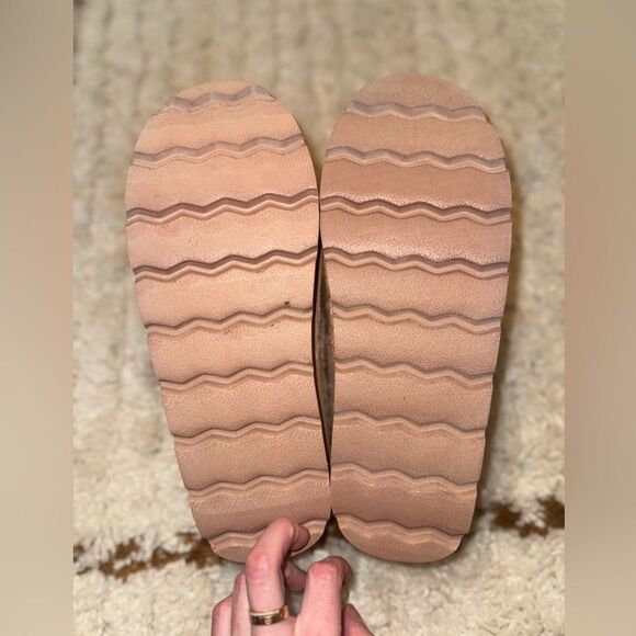 PLATFORM COZY SCUFF SLIPPERS 🧸 - Picture 6 of 6